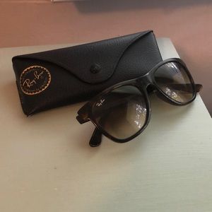 Ray band Wayfarer in tortoise